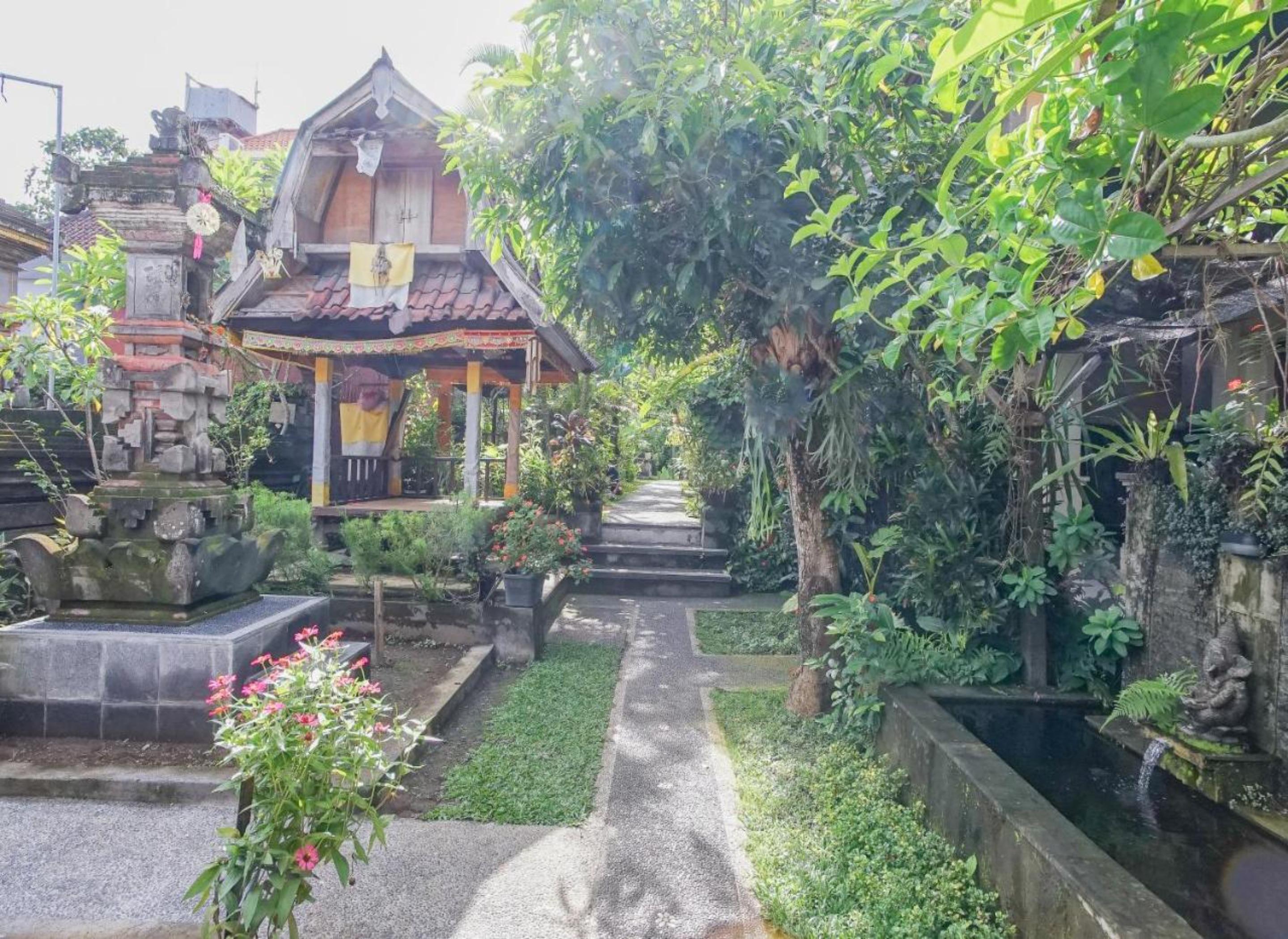 Matahari House Bed & Breakfast Ubud  Exterior photo